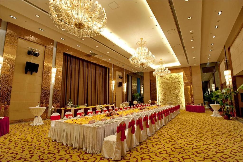 Shenyang Haiyun Jinjiang International Hotel Zewnętrze zdjęcie