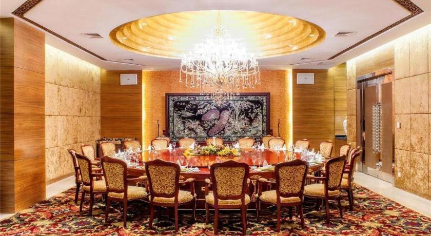Shenyang Haiyun Jinjiang International Hotel Zewnętrze zdjęcie