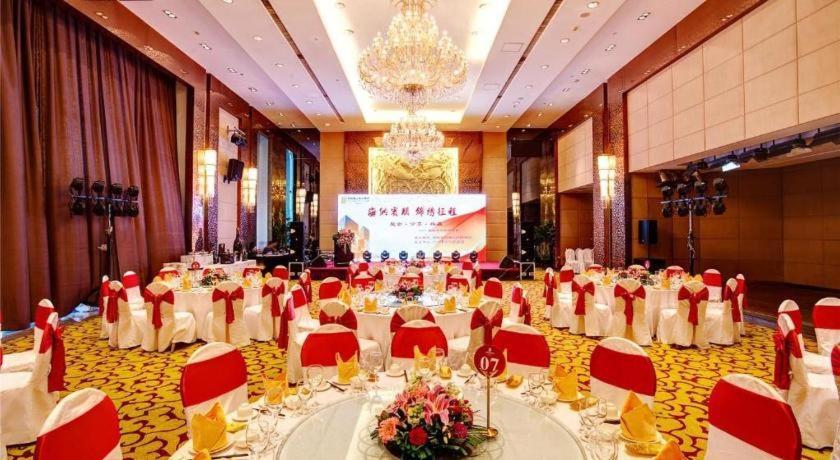 Shenyang Haiyun Jinjiang International Hotel Zewnętrze zdjęcie
